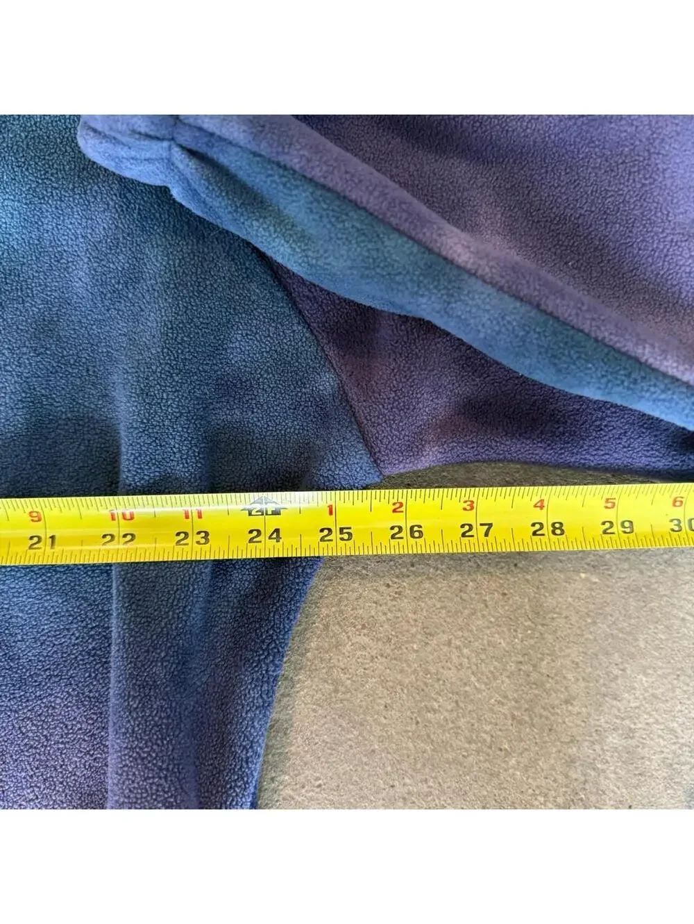 Hollister size large